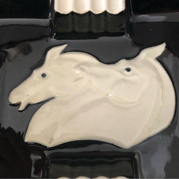 Vintage Dual Horse Head White Stallion Glazed Ceramic Ashtray - Picture 4 of 7
